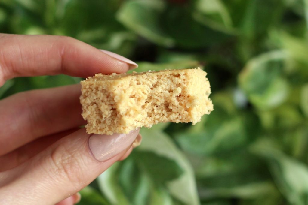 Keto blondie