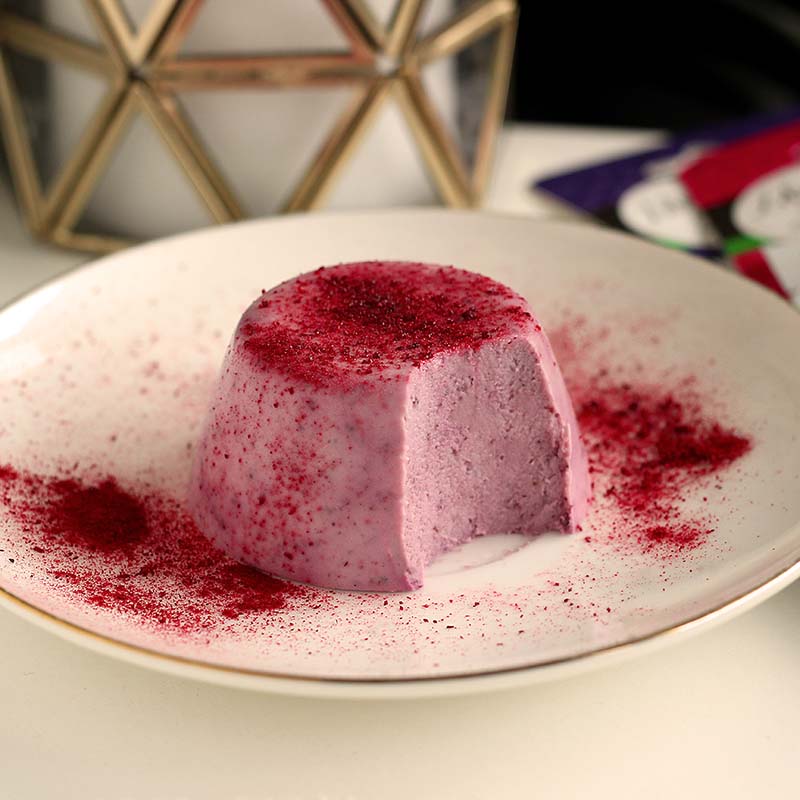 Panna cotta z agarem i pyłkiem owocowym